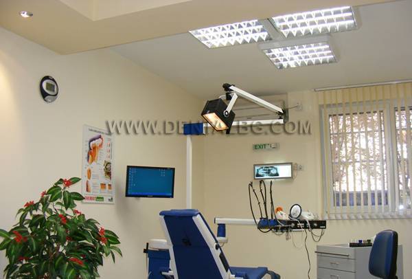Студио за дентална естетика "Брилянт Дент, град София | Стоматологични клиники и кабинети - снимка 5
