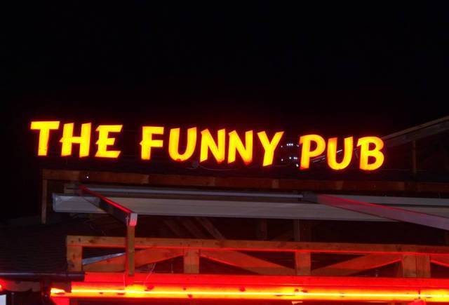 Funny Pub - к.к. Слънчев бряг | Барове и лаундж барове - снимка 1