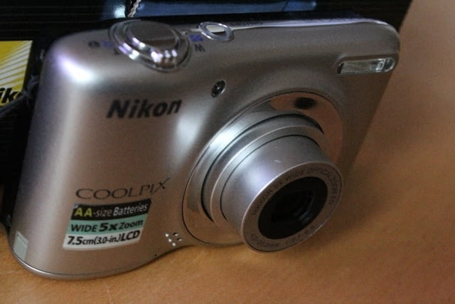 Фотоапарат Nikon Coolpix L25 NEC, Компактен - град Видин | Фотоапарати / Фото Техника - снимка 2