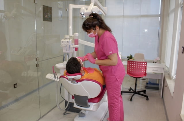 Глобал Дентал Клиник АИППДП ЕООД, city of Sofia | Dental Clinics and Offices - снимка 2