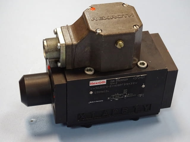 Серво клапан Rexroth 4WSE2ED10-51/60B9T315K31EV directional servo valve - снимка 2