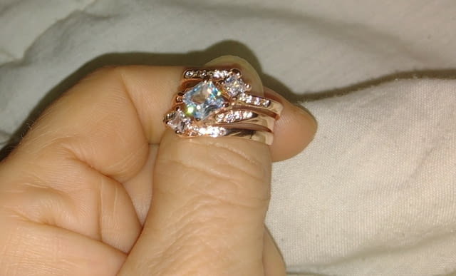 Троен пръстен с диаманти Злато, Дамски, Диaмaнт - град Монтана | Пръстени - снимка 1