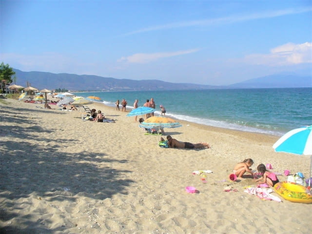 Под наем вила северна Гърция Internet, Air Conditioning, Parking, Cable TV - city of Izvun Bulgaria | Seaside Holidays - снимка 11