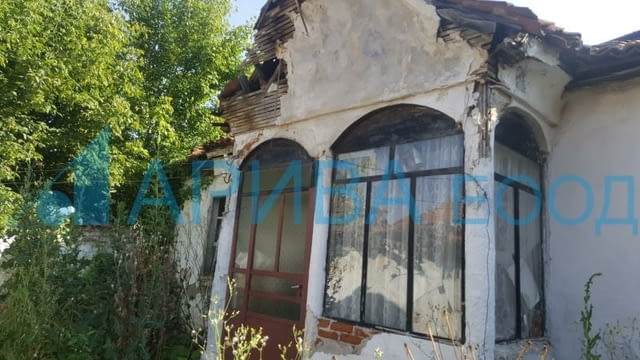 Стара къща с двор в Хасково 1-етажна, Тухла, 86 м2 - град Хасково | Къщи / Вили - снимка 4
