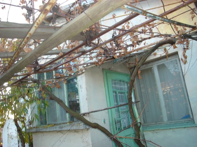 Къща с двор в Бургас, кв. Банево 2-етажна, Тухла, 50 м2 - град Бургас | Къщи / Вили - снимка 1