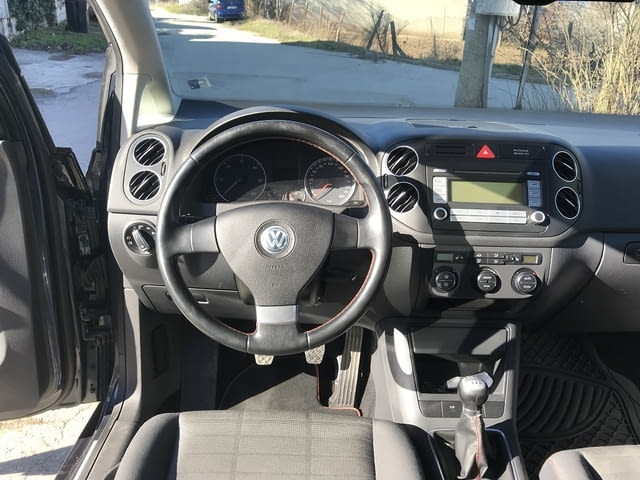 VW Golf Plus GOAL ! 2.0 TDI 140 k.s Дизел, Ръчна, Хечбек - град Варна | Автомобили / Джипове - снимка 6