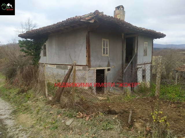 Къща с двор в село Петковци 2-етажна, Гредоред, 86 м2 - село Петковци | Къщи / Вили - снимка 1