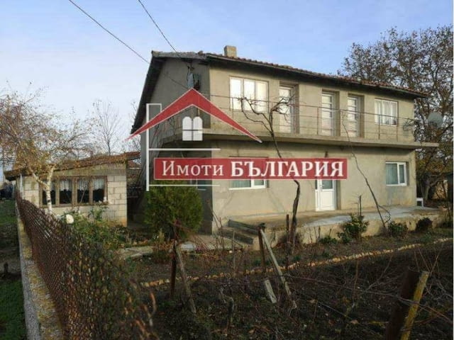 Къща на два етажа в с.Българево 2-етажна, Тухла, 160 м2 - село Българево | Къщи / Вили - снимка 1