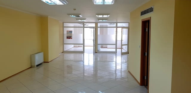 Офиси под наем в Делови Център Пловдив - етаж 3 2-стаен, 126 м2, Тухла - град Пловдив | Офиси - снимка 2