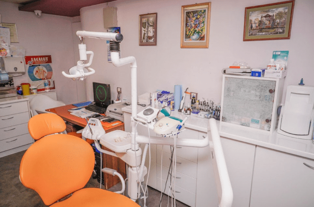 „Дентел“ – стоматологичен кабинет в центъра на София, град София | Доктори / Кабинети - снимка 3