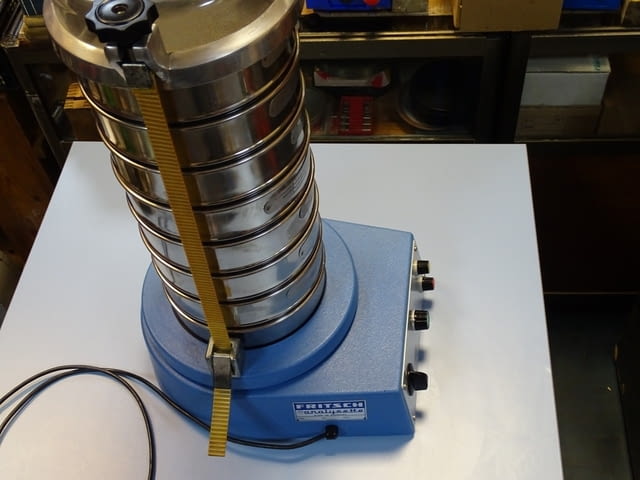 Лабораторно електромагнитно вибрационно сито Fritsch Analysette 03.502 - снимка 6