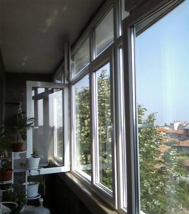 "Славов Инвест" ЕООД - град Свищов | Дограма и врати - снимка 1