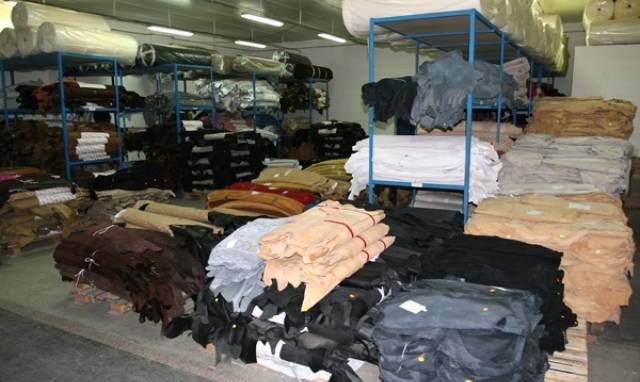 Артпласт ЕООД - град Ямбол | Кожи и кожени изделия - снимка 1