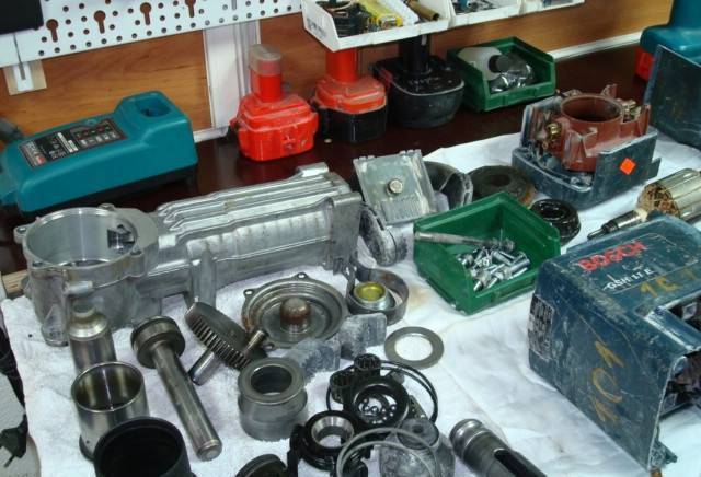 Елко ЕООД - град Бургас | Строителни машини, инструменти и съоръжения - снимка 4