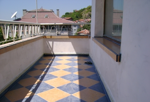 Амирати еоод - град Пловдив | Подови настилки - снимка 4