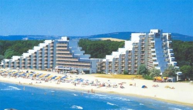 "Bulgaria Trans Services"Ltd - град Варна | Туристически услуги и обслужване - снимка 2