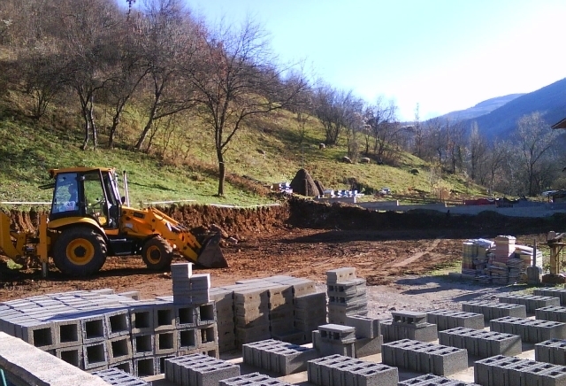 е.т.Краси Маринов - град Тетевен | Строителни материали - снимка 3