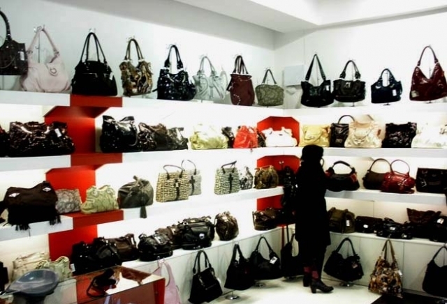 Чанти Мишел - град Варна | Аксесоари и чанти - снимка 1