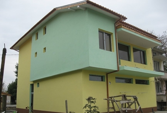 Сюжет-2008 ЕООД - град Сливен | Изолация, мазилки, тавани - снимка 1