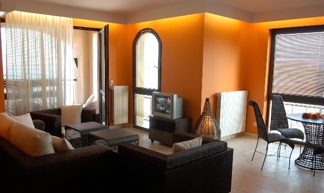 Фея -63 ООД - град Бургас | Почистване и поддръжка - снимка 2