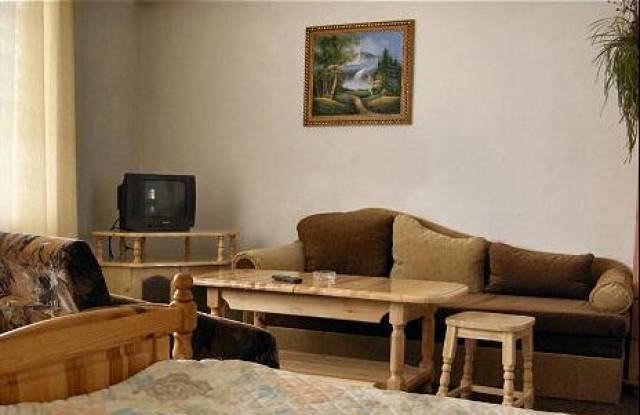 Семеен хотел -ЕТ "Емилия Борисова - Зодиак" - град Самоков | Хотели - снимка 4