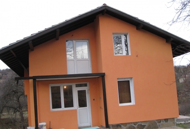 Илияс-ко ЕООД - град Плевен | Строително-ремонтни услуги - снимка 1