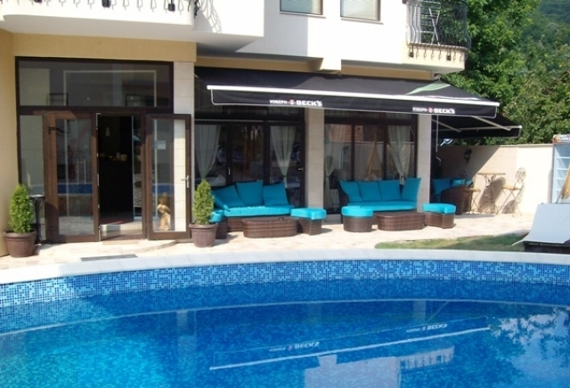 Семеен хотел Зорница - село Рибарица | Хотели - снимка 2