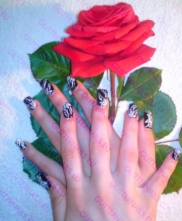 Глитер Нейлс - град Враца | Фризьорски и бюти салони - снимка 2