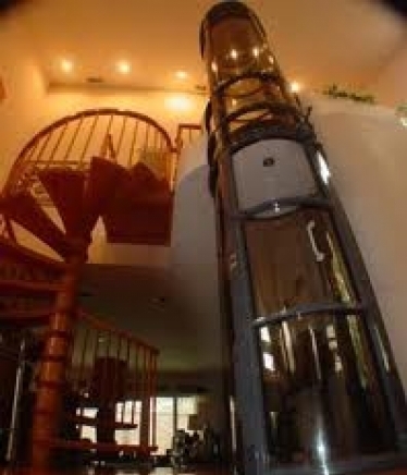 Ямбол- Лифт - град Ямбол | Асансьори и подемни съоръжения