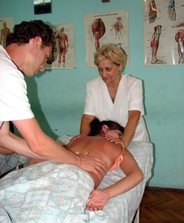 Учебен център по масаж"АРО - град София | Курсове, семинари и лекции - снимка 4