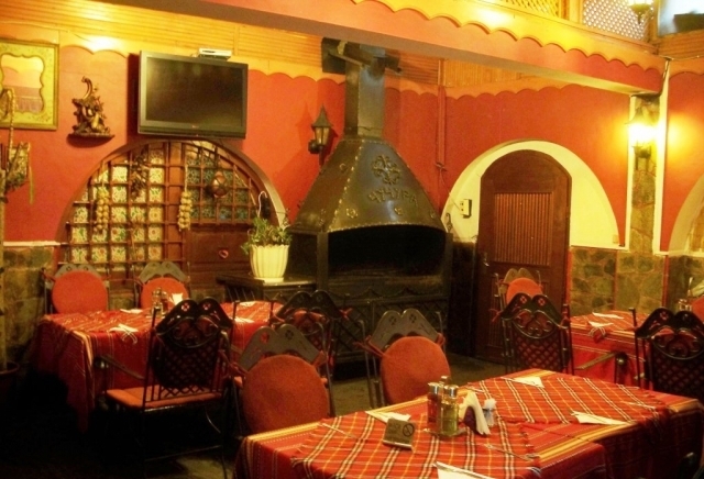 Ресторант-градина Чучура - град Пловдив | Ресторанти - снимка 3