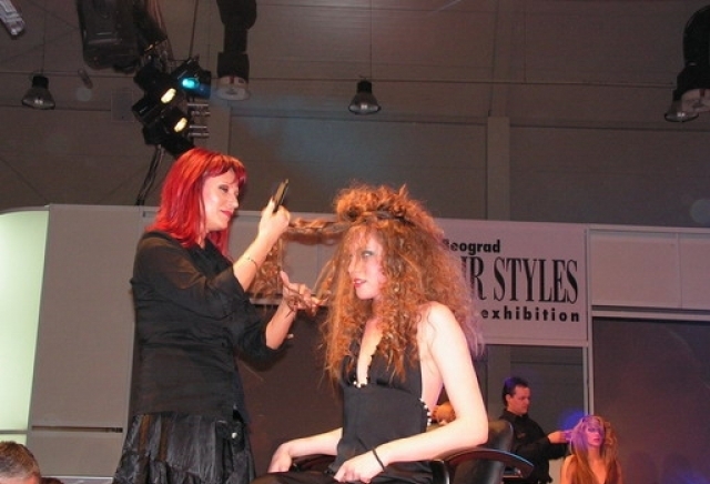 Фризьорски салон Коса и стил (Марти-90-С.Петков ЕТ), град Русе | Фризьорски и бюти салони - снимка 3