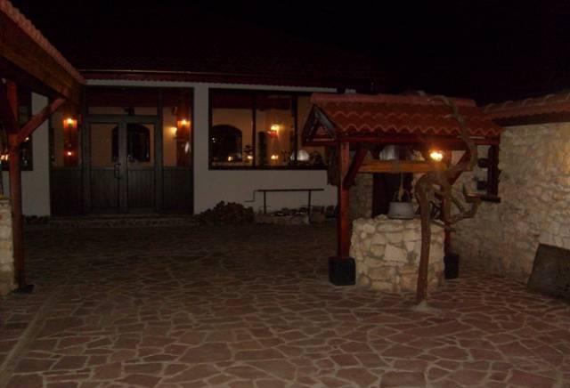 Еконт клуб оод - град Русе | Спортни съоражения и комплекси - снимка 4