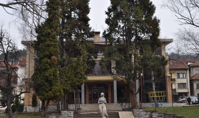 Хотел "Максим" Тетевен - град Тетевен | Хотели - снимка 1