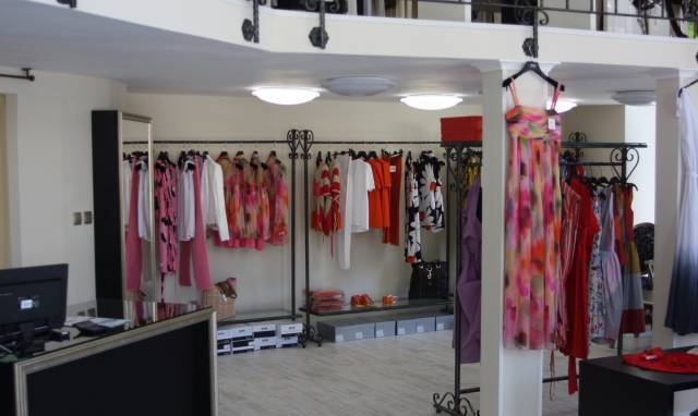 Tais couture - град Варна | Модни къщи и центрове - снимка 2