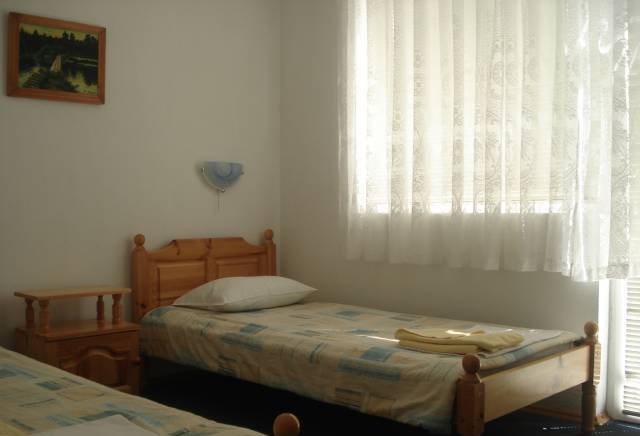 ТАЛИГАРОВ ЕООД гр. Поморие - град Поморие | Частни квартири - снимка 2