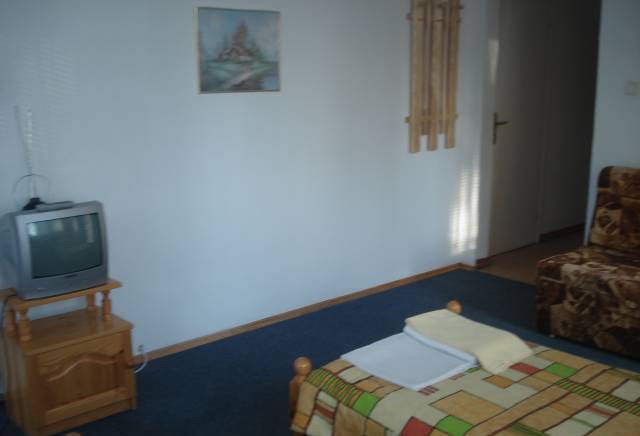 ТАЛИГАРОВ ЕООД гр. Поморие - град Поморие | Частни квартири - снимка 5