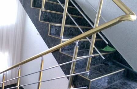 България Пласт Трейд ЕООД - град Шумен | Дограма и врати - снимка 5