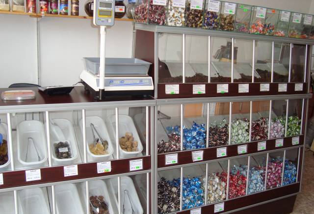 Пенчо Ганчев 2005 - град Свищов | Хранителни стоки и супермаркети - снимка 4