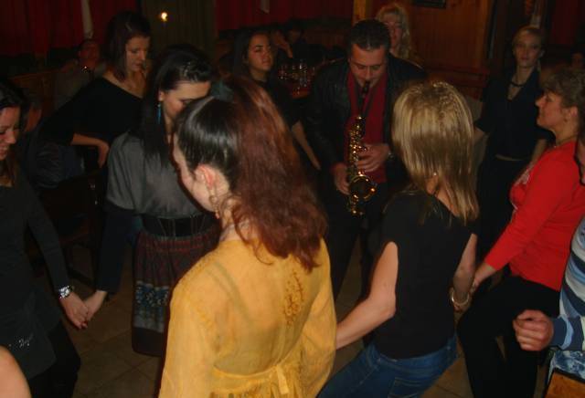 Ресторант-градина "ТАПИЯТА - град София | Ресторанти - снимка 5