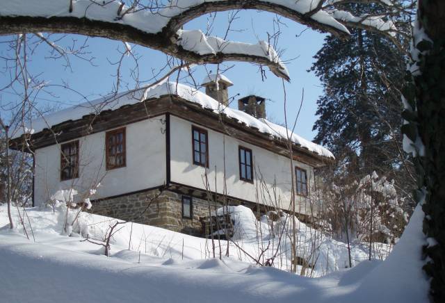 Боженци-Вичевата къща - град Габрово | Авто-мото и велосипеди - снимка 2