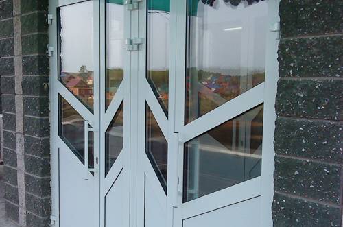 България Пласт Трейд ЕООД - град Шумен | Дограма и врати - снимка 2