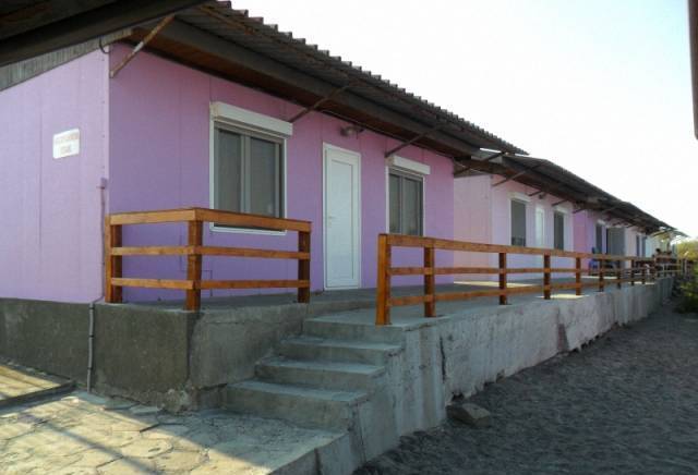 БУНГАЛА - 'ДАЛАС"-почивна станция, град Поморие | Курортни селища и комплекси - снимка 4