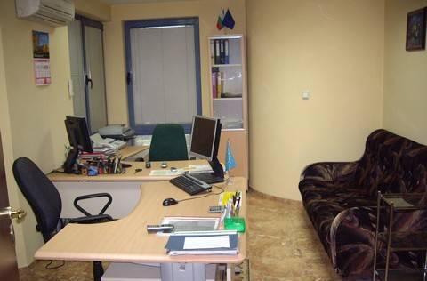 Пловдив Комерс- Вс ЕООД - град София | Агенции за недвижими имоти - снимка 3