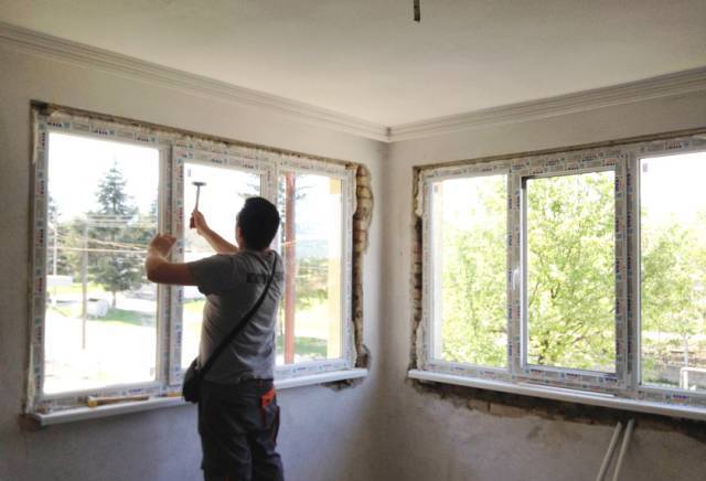 Изопласт ЕООД - град Варна | Дограма и врати - снимка 4