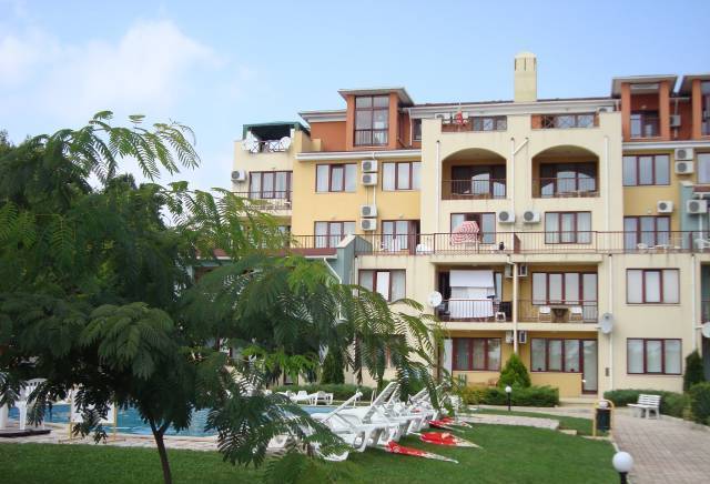 Апартаменти за гости Нешков/Sea Park Neshkov - град Варна | Хотели - снимка 1