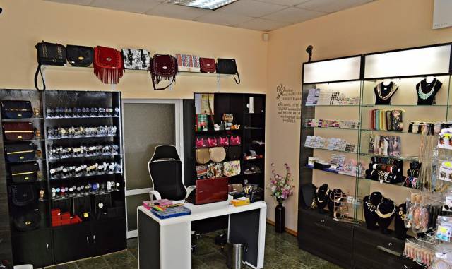 Адеоз ООД - град Велико Търново | Аксесоари и чанти - снимка 6