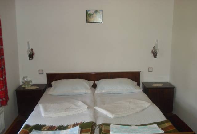 Дядовата къща в гр. Елена - град Елена | Хотели - снимка 4