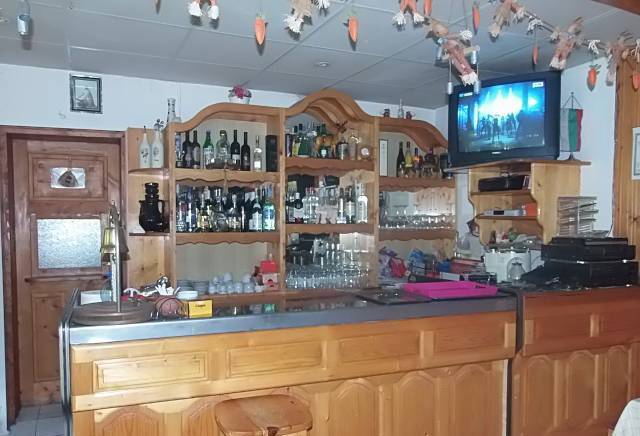 Вила/еко-мотел " Крива река" Смолян, град Смолян | Туристически услуги и обслужване - снимка 4