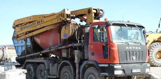 Одесосстрой ООД - град Варна | Строителство - снимка 2